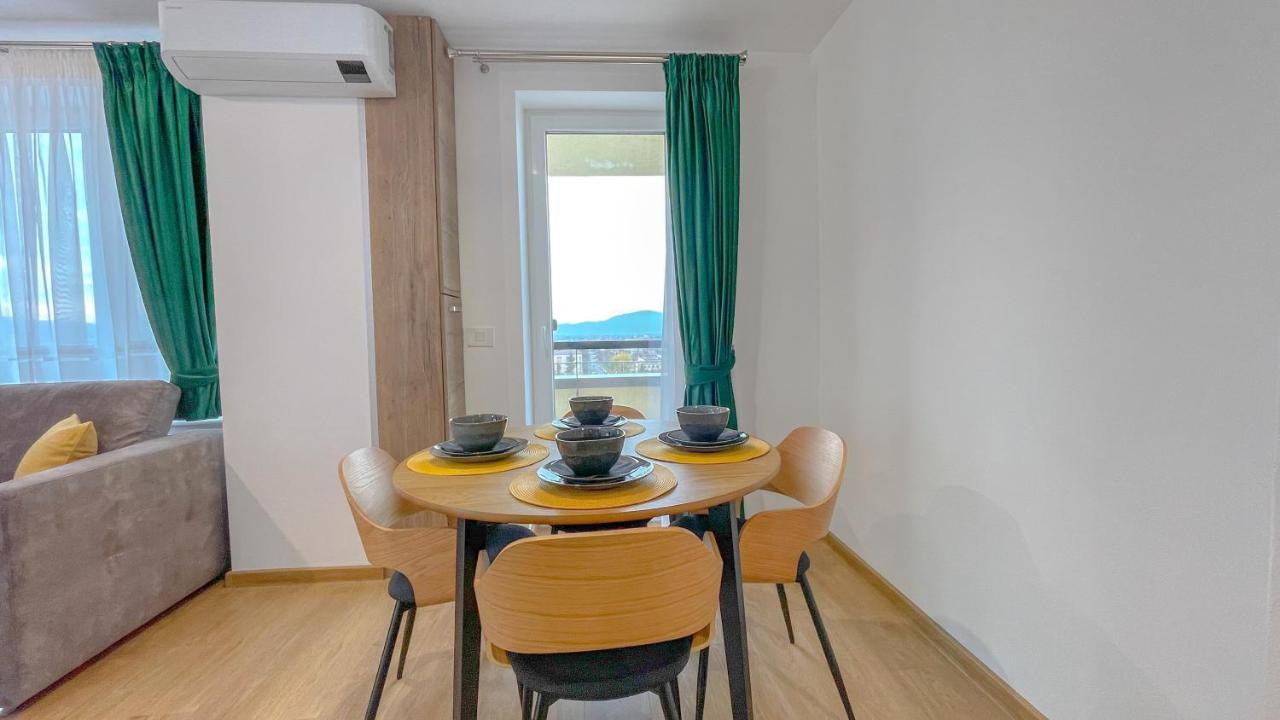 Dreamview With Private Parking Apartment *