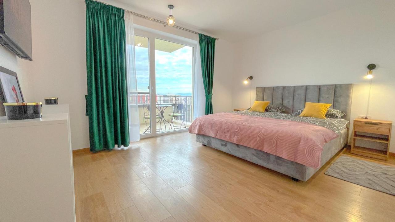 Apartment Dreamview With Private Parking Brașov